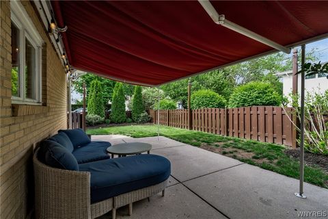Tiny photo for 184 The Paddock, Amherst, NY 14221 (MLS # B1684726)