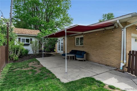 Tiny photo for 184 The Paddock, Amherst, NY 14221 (MLS # B1684726)