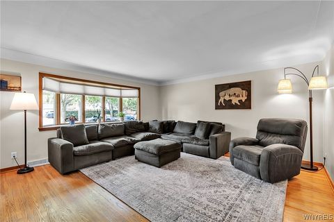 Tiny photo for 184 The Paddock, Amherst, NY 14221 (MLS # B1684726)