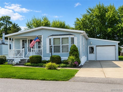 Mobile Home For Sale - 37 Brookridge Drive<br/> Hamburg, NY 14075