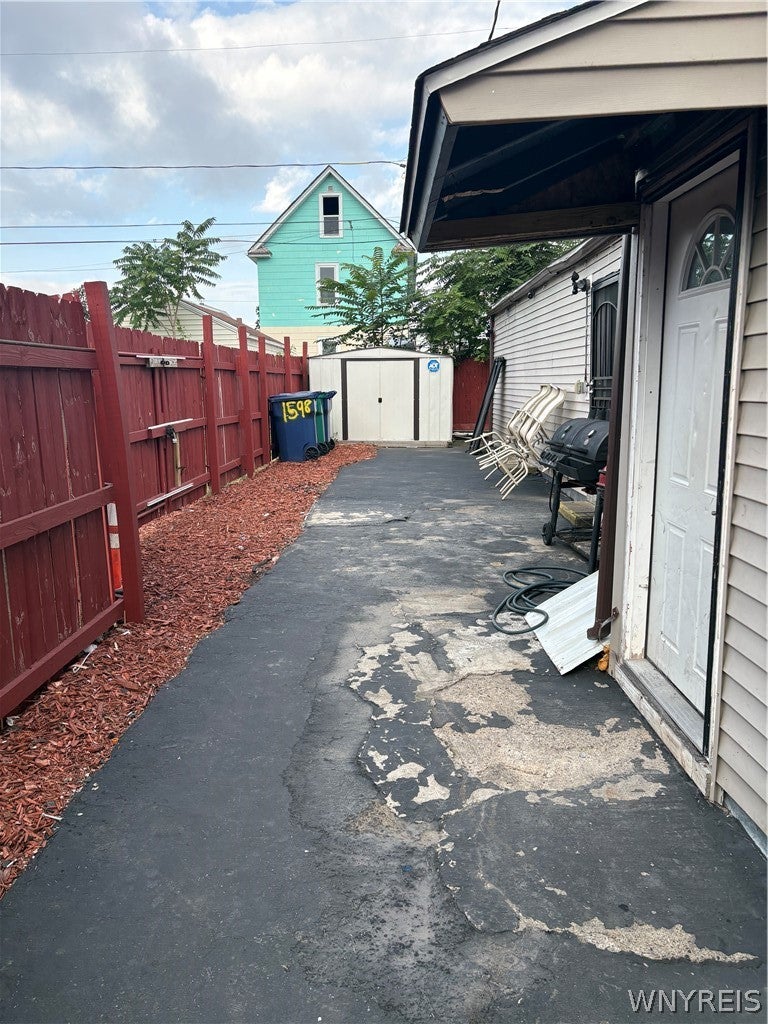 Photo of 1598 Bailey Avenue, Buffalo, NY 14212 (MLS # B1705151)