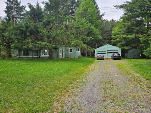 Photo of 492 Lansingville Road, Lansing, NY 14882 (MLS # B1694503)