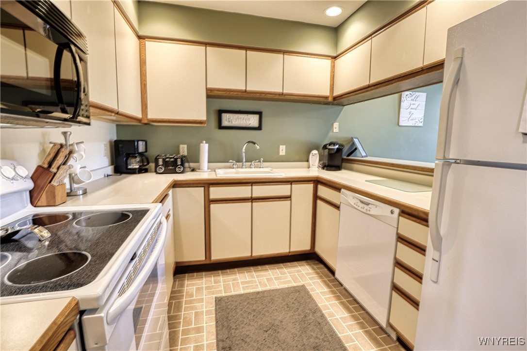 204 Wildflower, Ellicottville, New York image 12