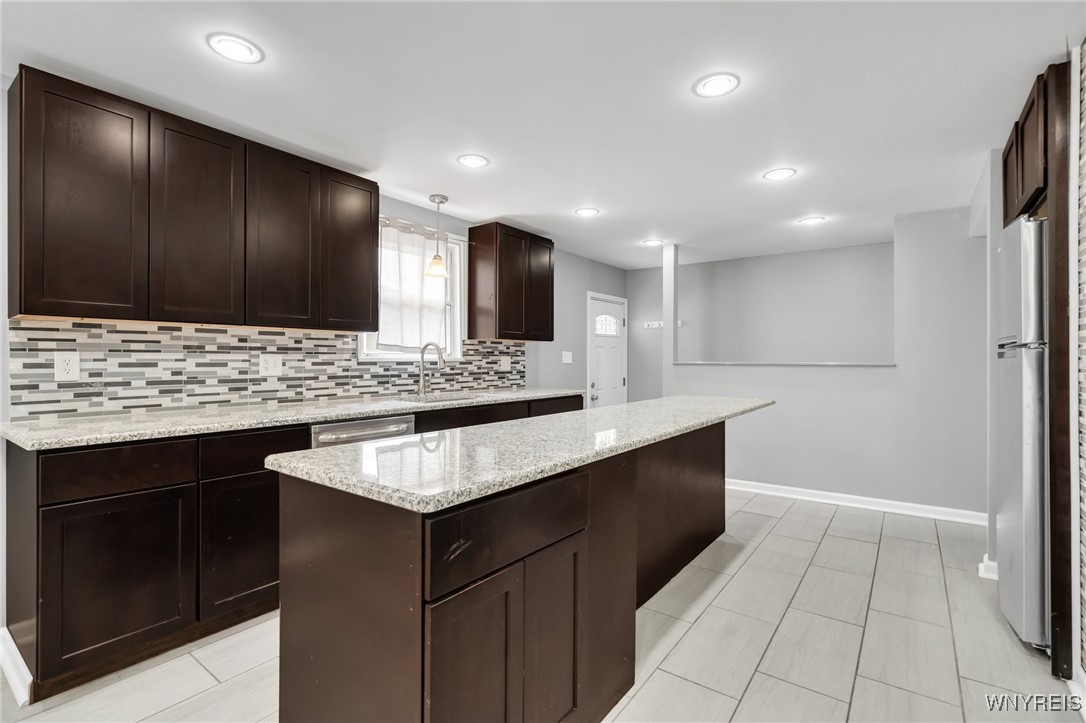 217 Oakvale Boulevard, Tonawanda, New York image 28