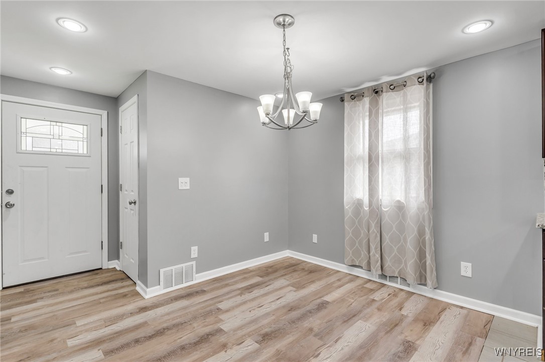 217 Oakvale Boulevard, Tonawanda, New York image 22