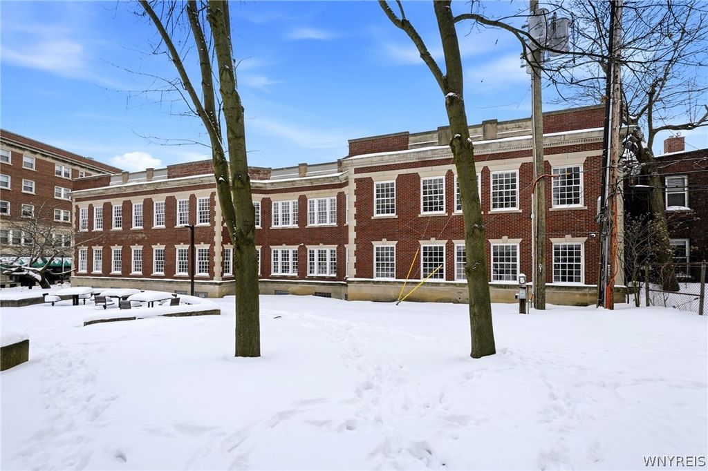 Photo of 40 North Street #204, Buffalo, NY 14202 (MLS # B1676414)