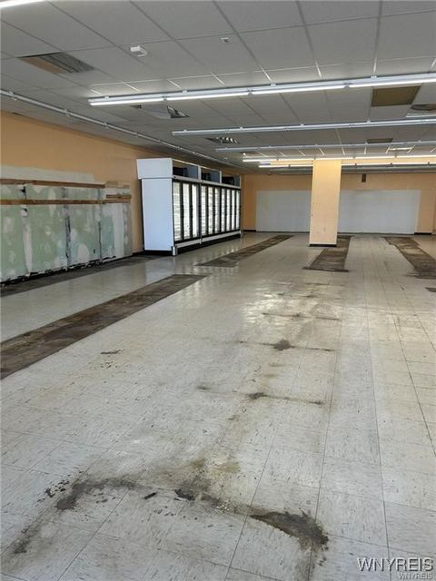 Tiny photo for 1309 Pine Avenue, Niagara Falls, NY 14301 (MLS # B1655310)