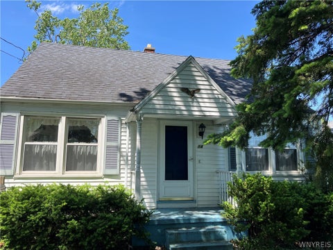Homes For Sale - 14 Hemenway Road<br/> Cheektowaga, NY 14225