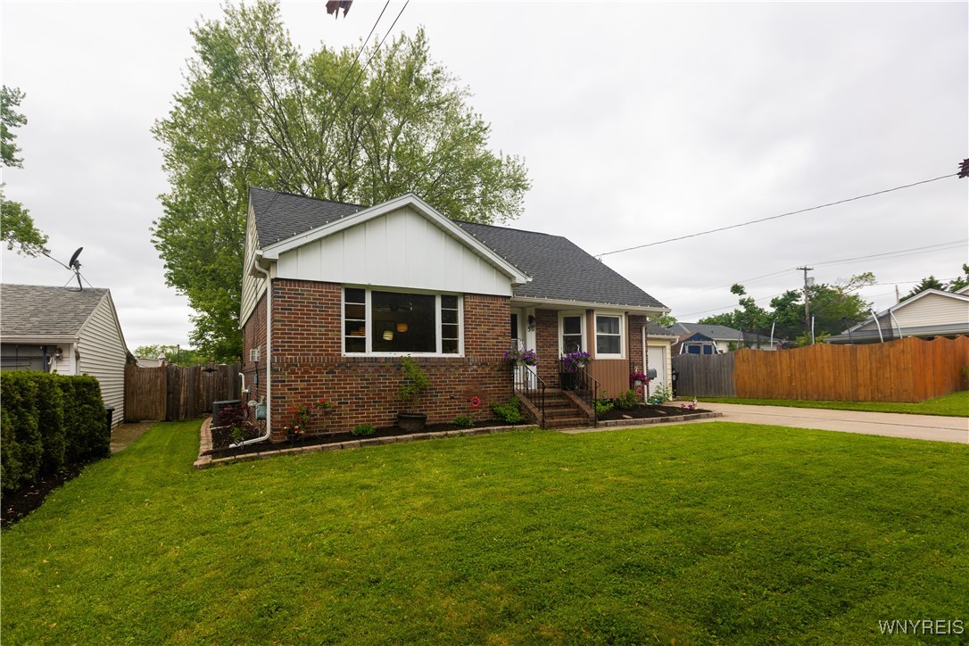 50 Cambria Street, Lancaster, New York image 2