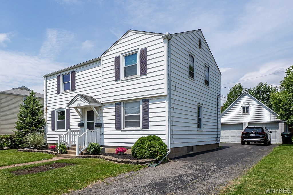 145 Kenview Avenue