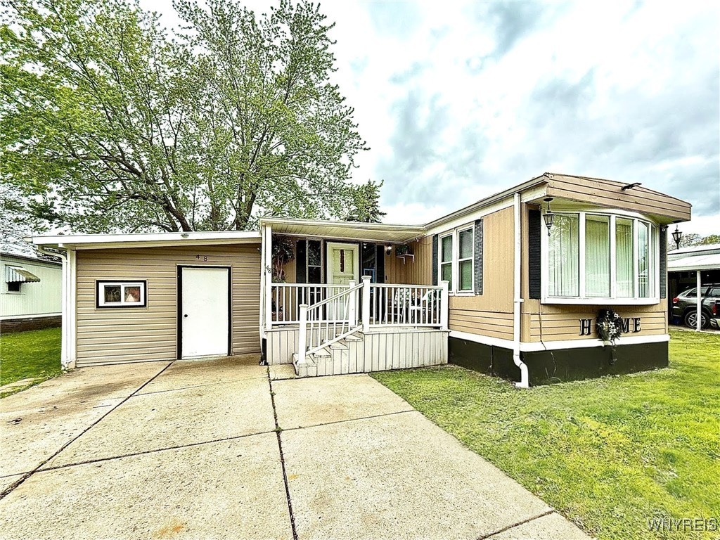 48 Carefree Lane, Cheektowaga, New York image 3