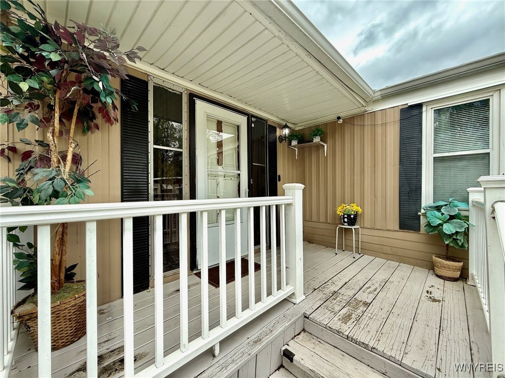 48 Carefree Lane, Cheektowaga, New York image 2