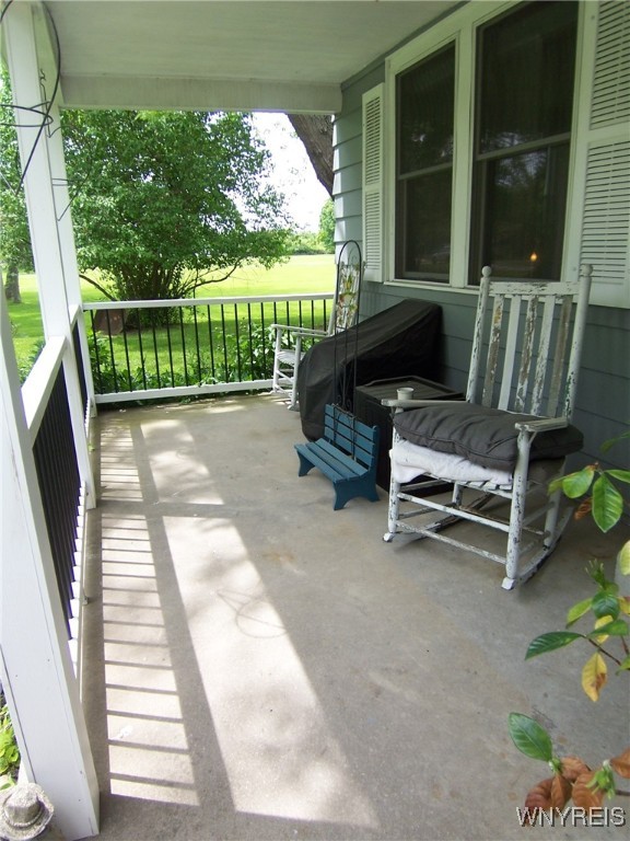 8330 Greiner Road, Clarence, New York image 4