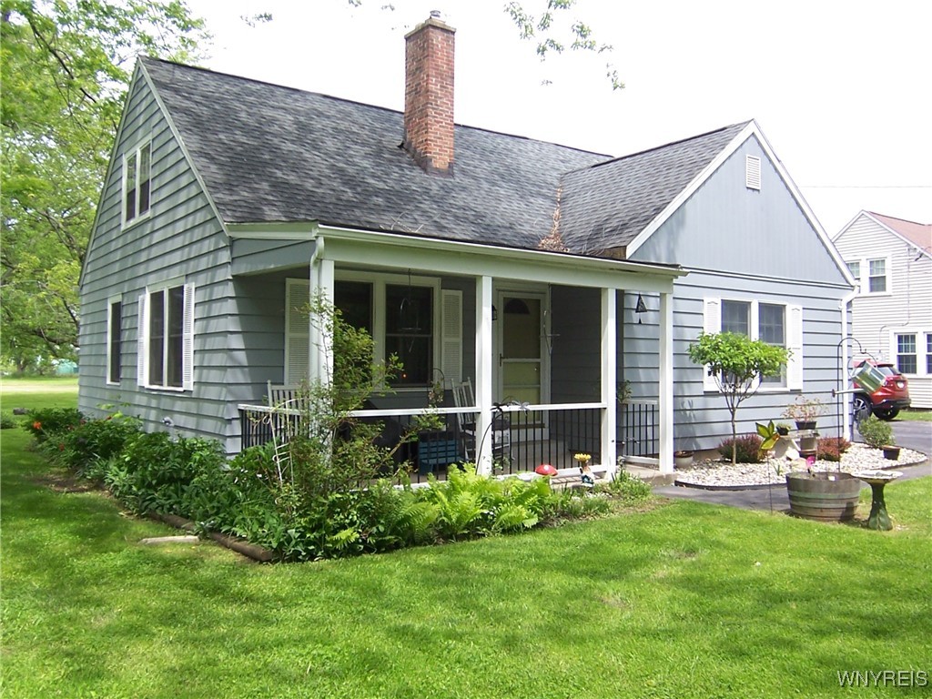 8330 Greiner Road, Clarence, New York image 2
