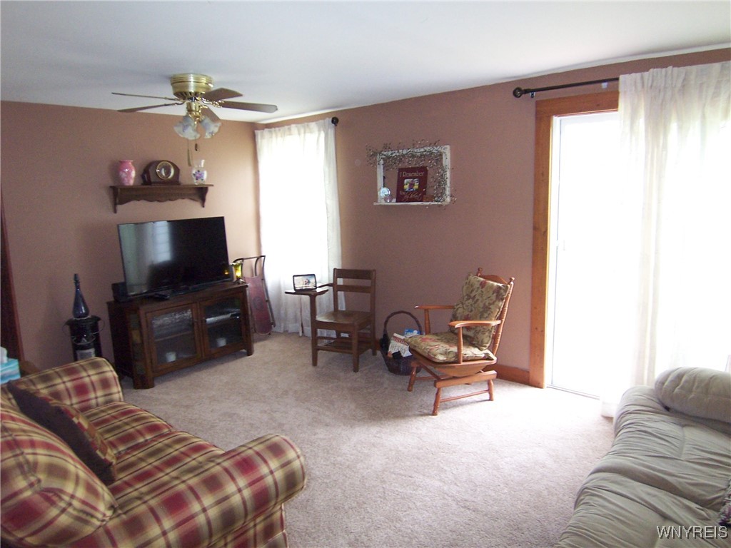8330 Greiner Road, Clarence, New York image 11