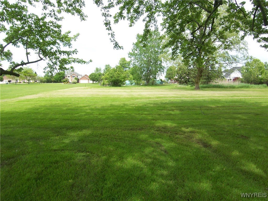 8330 Greiner Road, Clarence, New York image 44