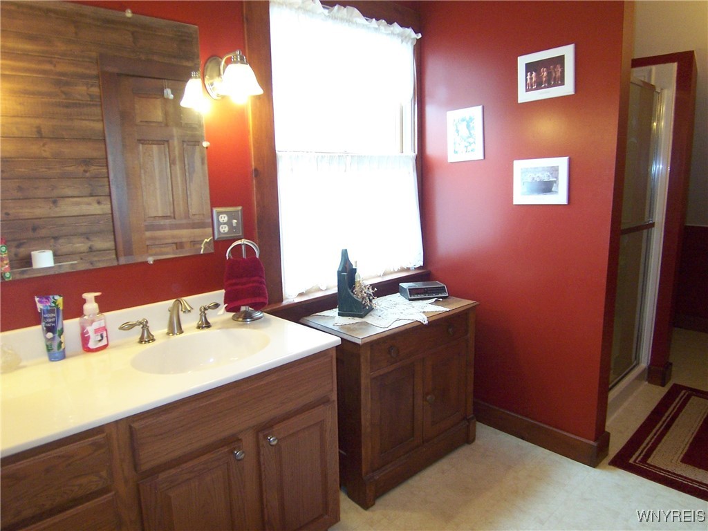 8330 Greiner Road, Clarence, New York image 30
