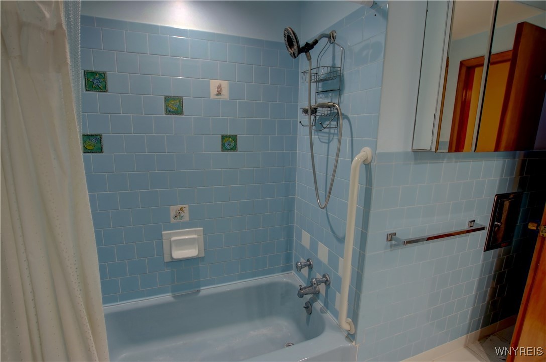 7 Forsythia Court, Orchard Park, New York image 30