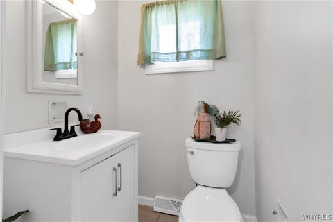 Tiny photo for 10 Laurelton Drive, West Seneca, NY 14224 (MLS # B1690152)