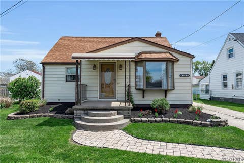 Homes For Sale - 225 Cass Avenue<br/> Cheektowaga, NY 14206