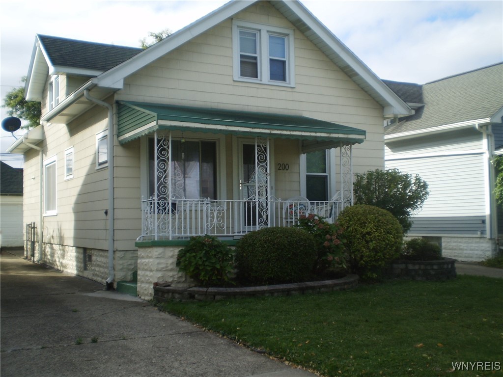 200 Mayville Avenue