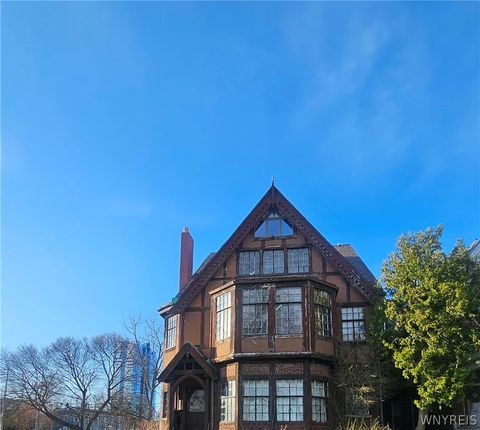 Multifamily For Rent - 714 Buffalo Avenue #5<br/> Niagara County, Niagara Falls, NY 14303