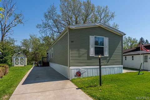 Mobile Home For Sale - 60 Carefree Lane<br/> Cheektowaga, NY 14227