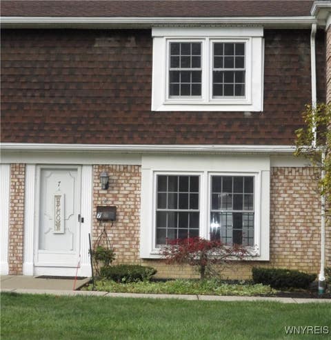 Photo for 105 Carriage Drive 7