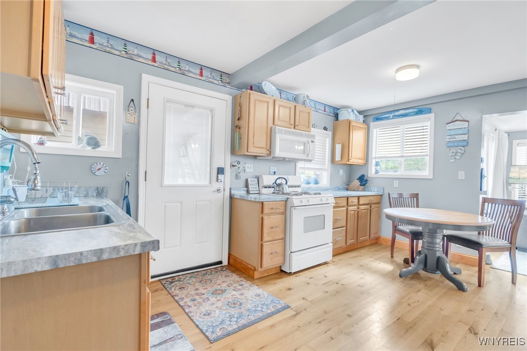 328 Lakeview Boulevard, Machias, New York image 24