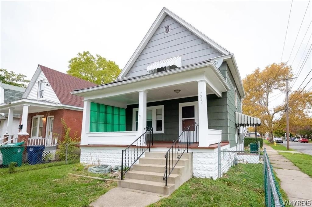 2224 Walnut Avenue