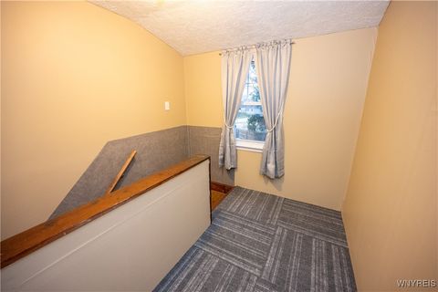 Tiny photo for 4664 Tomaka Drive, Hamburg, NY 14075 (MLS # B1655071)