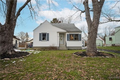 Tiny photo for 4664 Tomaka Drive, Hamburg, NY 14075 (MLS # B1655071)