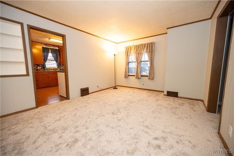 Tiny photo for 4664 Tomaka Drive, Hamburg, NY 14075 (MLS # B1655071)