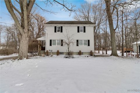 Photo of 219 Stahl Road, Amherst, NY 14068 (MLS # B1655108)