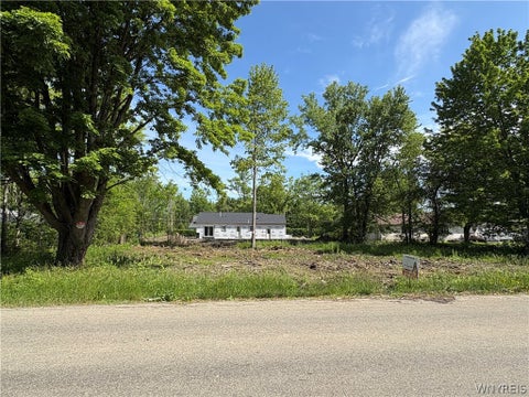 Photo of 670 Eisenhower Avenue, Evans, NY 14006 (MLS # B1690039)