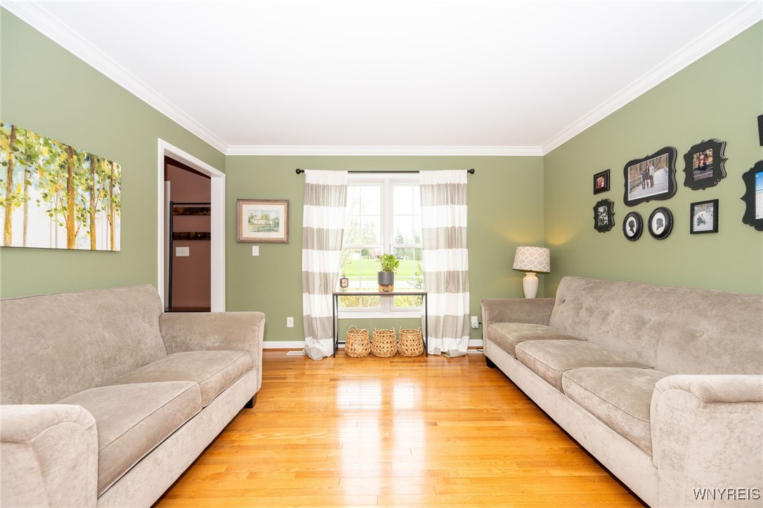 4160 Ridgefield Ter, Hamburg, New York image 11
