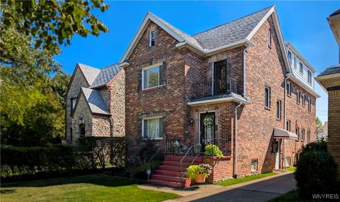 Photo of 95 Rand Avenue, Buffalo, NY 14216 (MLS # B1657693)