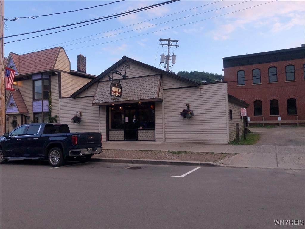 21 Monroe Street