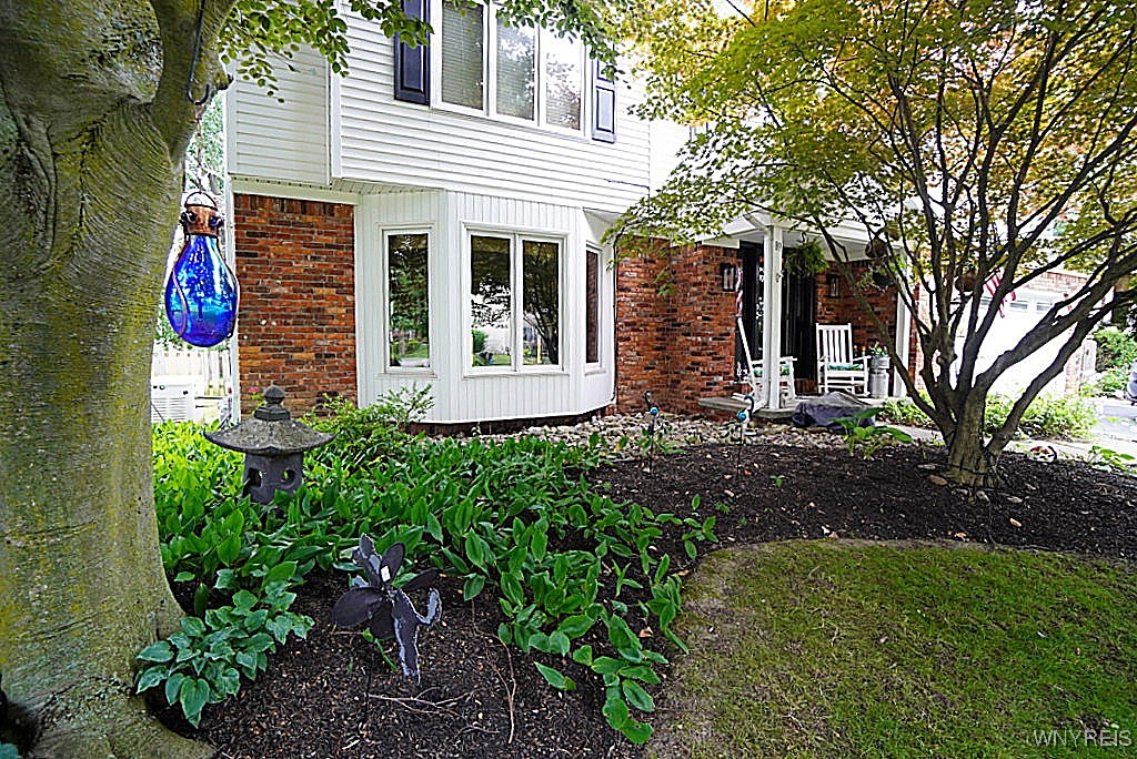 89 Beachridge Drive
