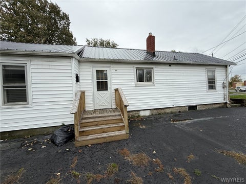 Tiny photo for 959 Erie Avenue, North Tonawanda, NY 14120 (MLS # B1724075)