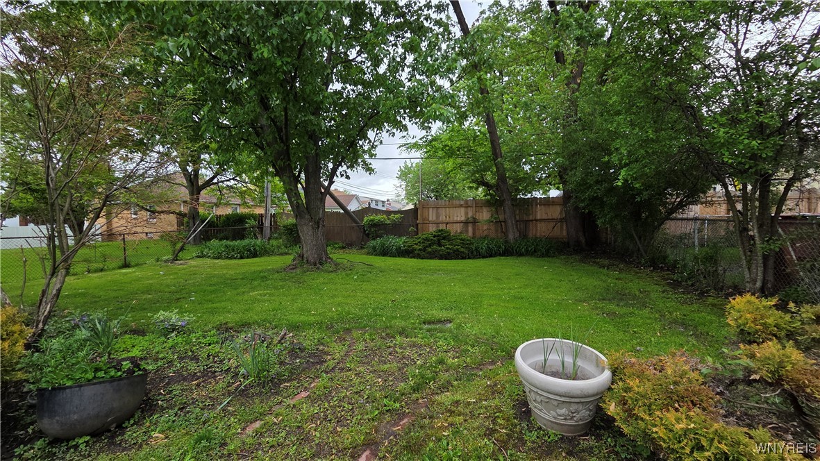 1525 Colvin Boulevard, Tonawanda, New York image 26