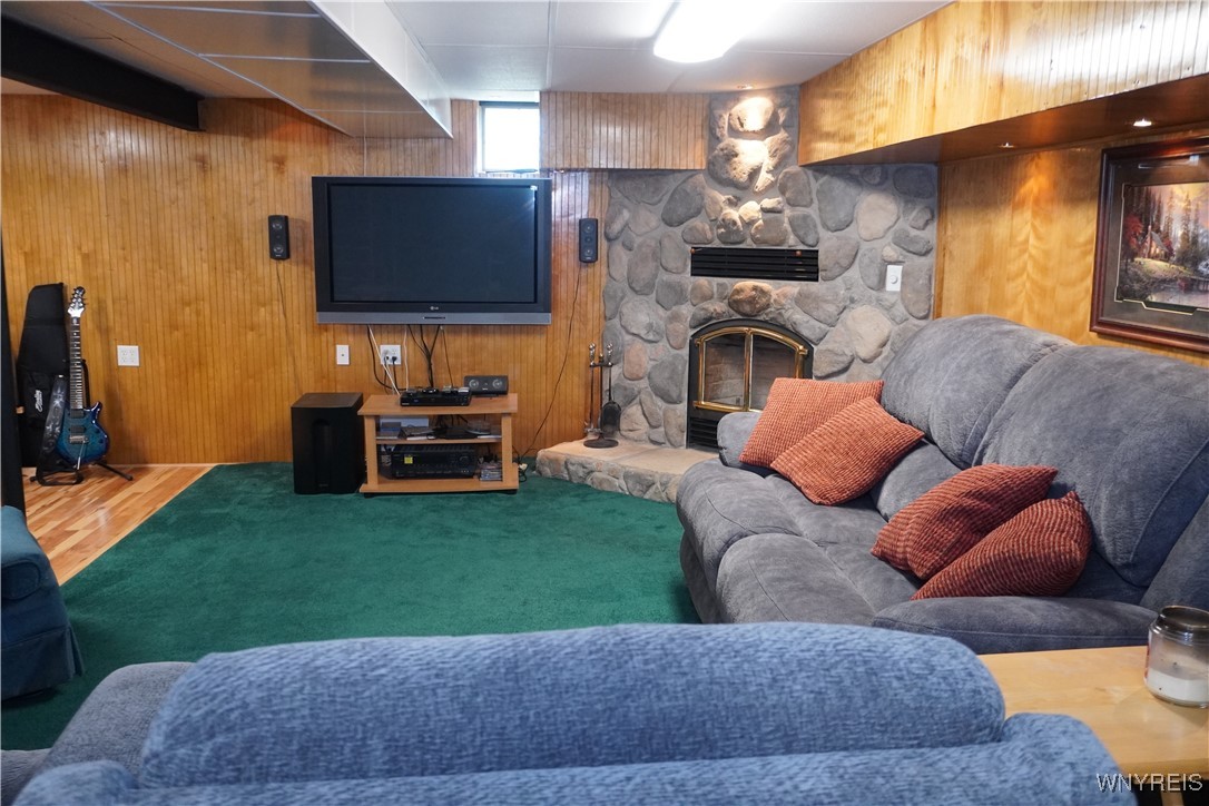 165 S Huxley Drive, Cheektowaga, New York image 17