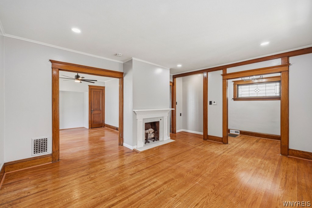 121 Tremaine Avenue
