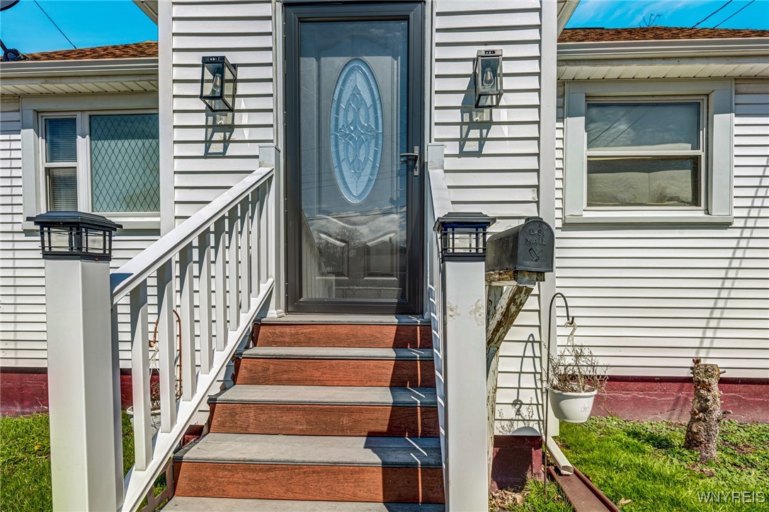 30 Pearl Avenue, Lackawanna, New York image 5