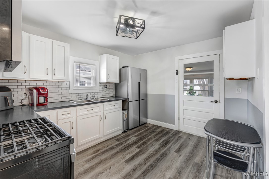30 Pearl Avenue, Lackawanna, New York image 17