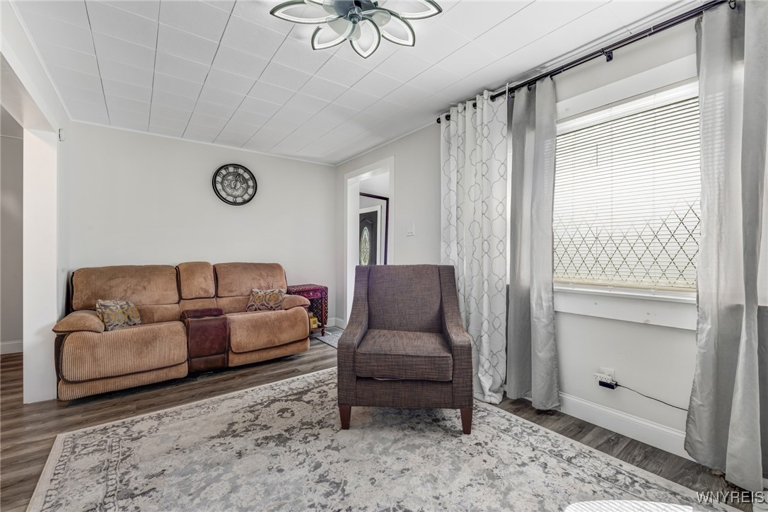 30 Pearl Avenue, Lackawanna, New York image 10