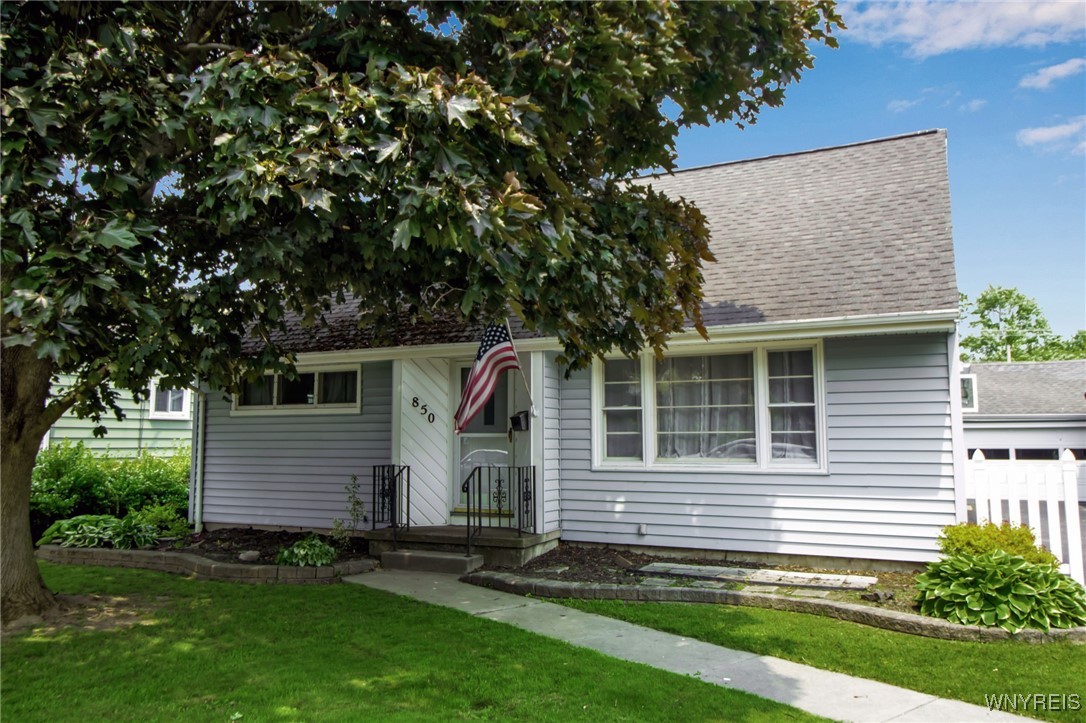 850 Page Avenue, Lewiston, New York image 2
