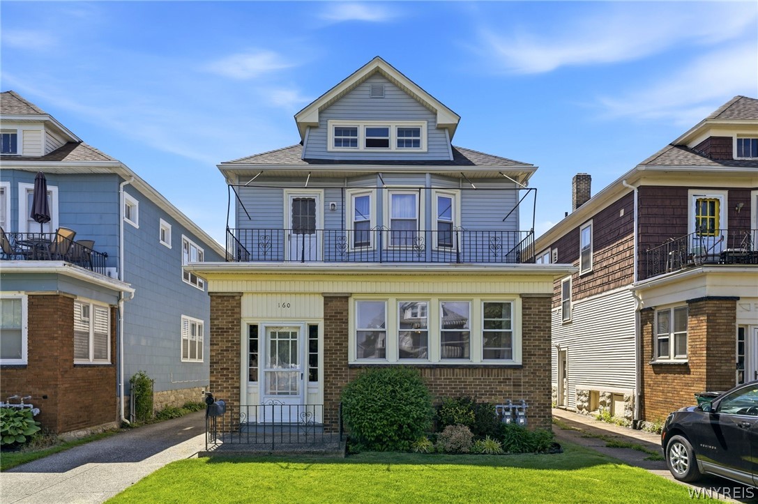 160 Lovering Avenue