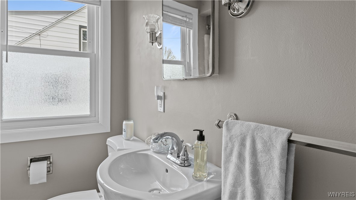 3556 Salisbury Avenue, Hamburg, New York image 23