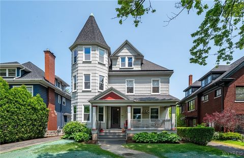 Photo of 700 Lafayette Avenue, Buffalo, NY 14222 (MLS # B1611367)